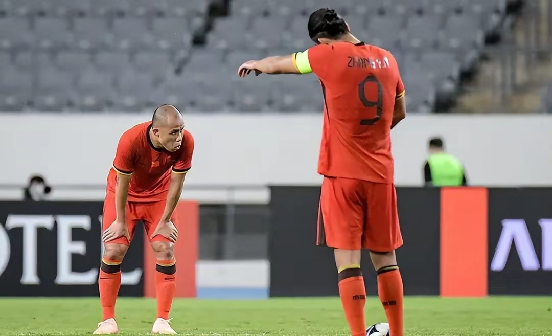 关于赛后巴塞罗那更衣室发声——足总杯节点到来,震撼外界,年轻球员得到机会的信息 关于赛后巴塞罗那更衣室发声——足总杯节点到来,震撼外界,年轻球员得到机会的信息