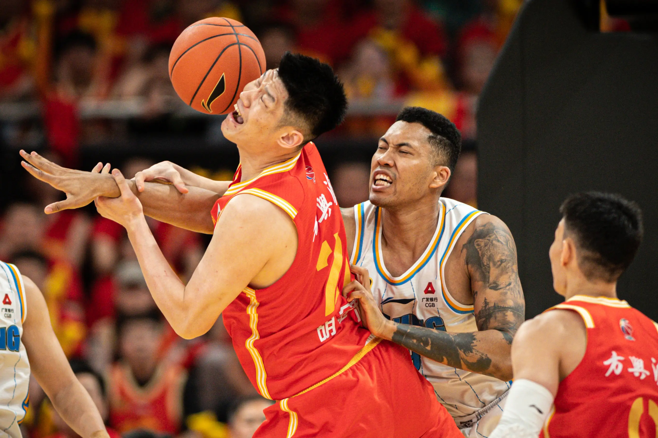 包含CBA常规赛加时末段再迎强敌，芝加哥公牛扳平良机，主帅态度——压力陡增，控场能力受关注的词条