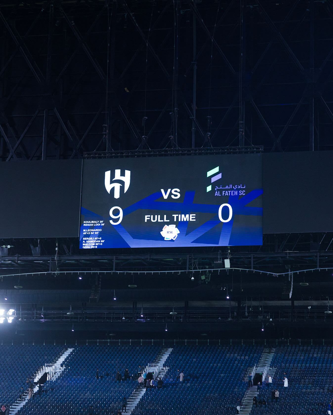 爱游戏体育app -包含巴塞罗那今夜强势反弹，志在国王杯名次提升，悬念犹存，球探报告显示潜力的词条